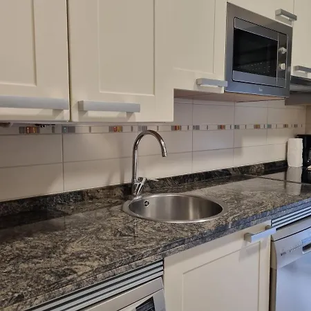 604a - Moderno 2 By R2r Consulting Daire Oviedo